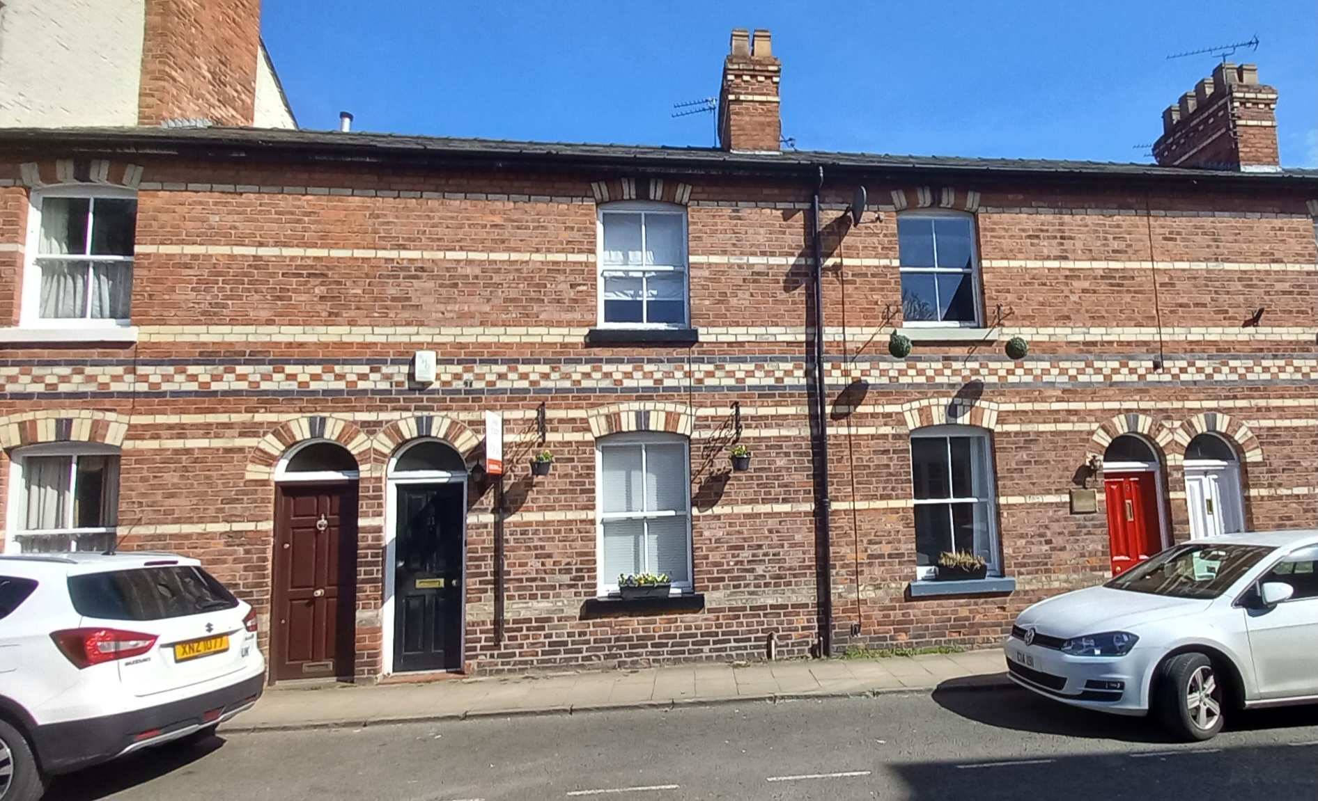 2 Bed Terraced House For Sale in Knutsford Cheshire